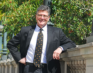 Dave Littleton headshot